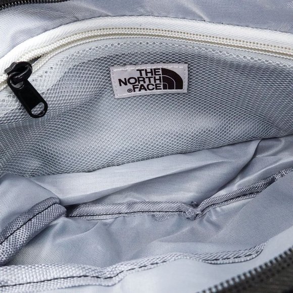 The North Face Breeze Hip Sack Body Bag One Shoulder Camp Cross Bag Black - Picture 9 of 13